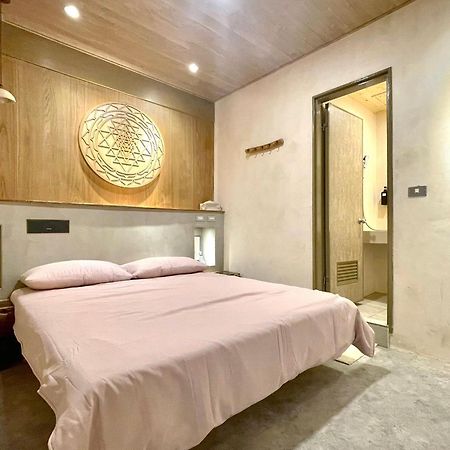 Apartamento 醒覺旅人-訂房後需聯繫轉帳 Tainan Exterior foto