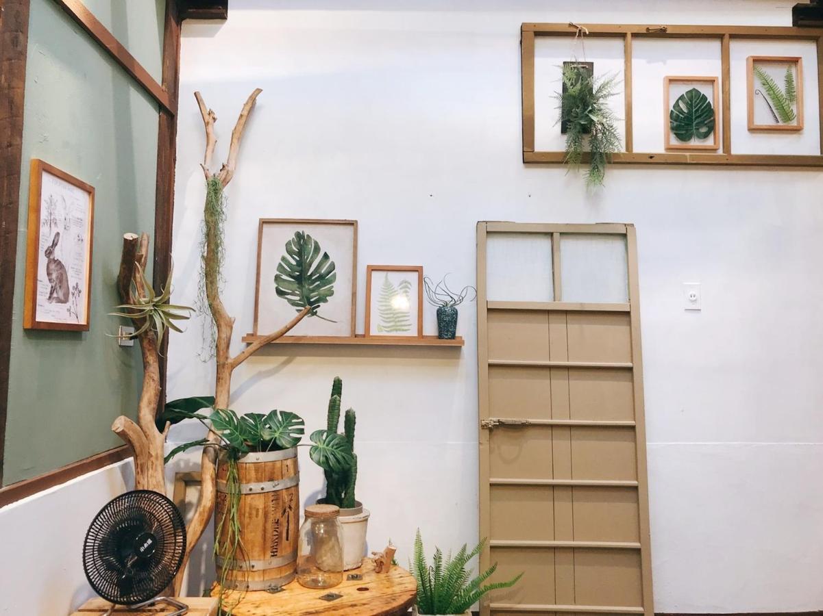 Apartamento 醒覺旅人-訂房後需聯繫轉帳 Tainan Exterior foto